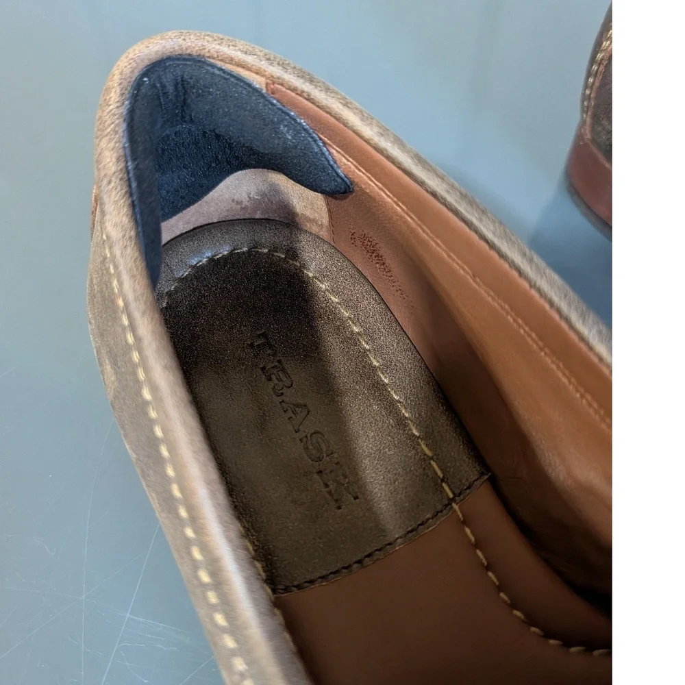 Trask Mens Brown Leather Hand Sewn Moc Toe  Leather Bit Loafers  10M
